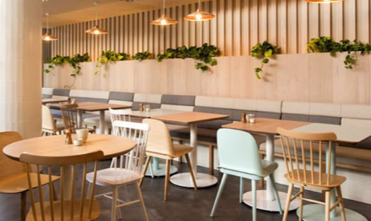 Tech-Driven Comfort: Ergonomic Restaurant Furniture with Built-In Technology